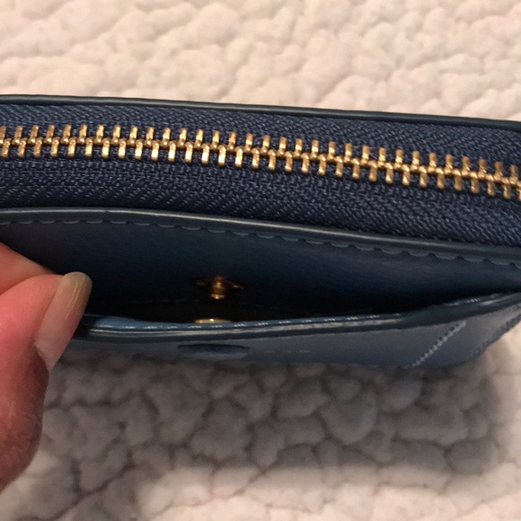 Marc Jacobs wallet - Picture 2 of 8